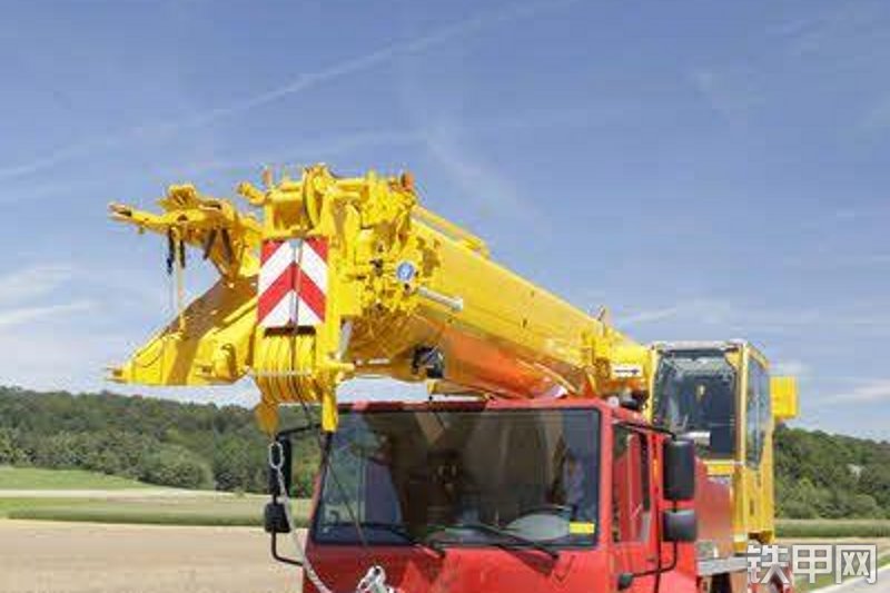 利勃海尔LTM1040-2.1起重机整机外观