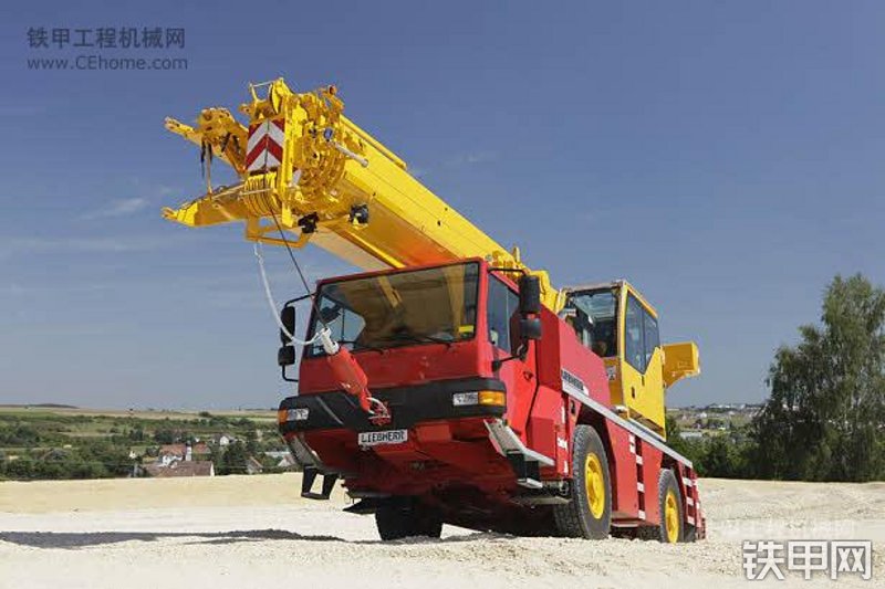 利勃海尔LTM1040-2.1起重机整机外观