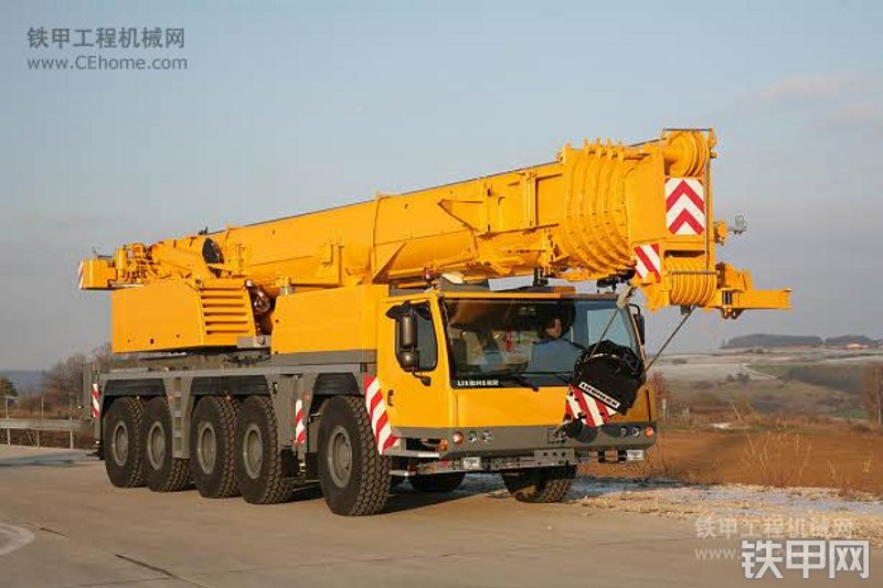 利勃海尔LTM1160-5.1起重机整机外观