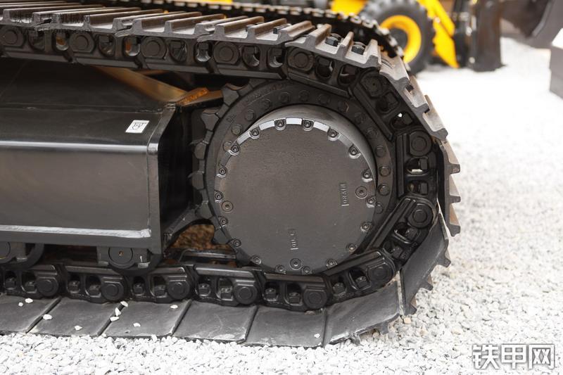 杰西博JS220LC挖掘机局部