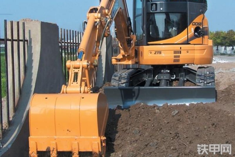 凯斯CX36B挖掘机整机外观