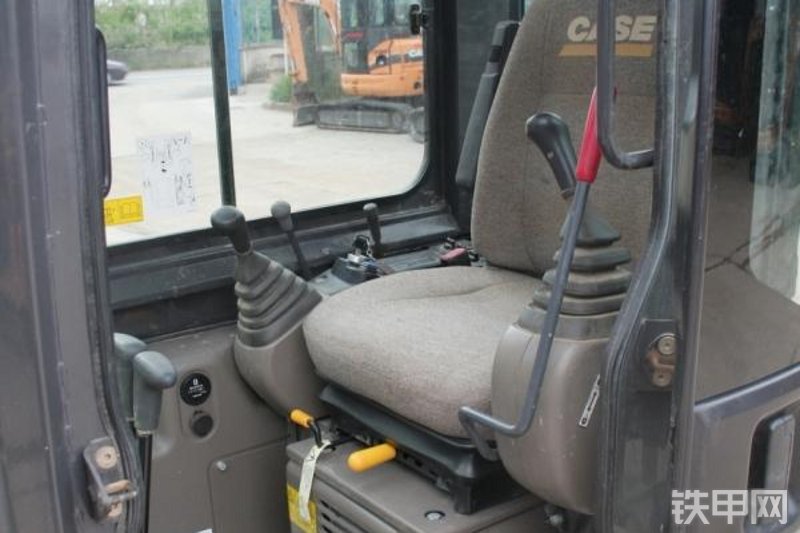 凯斯CX36B挖掘机整机外观