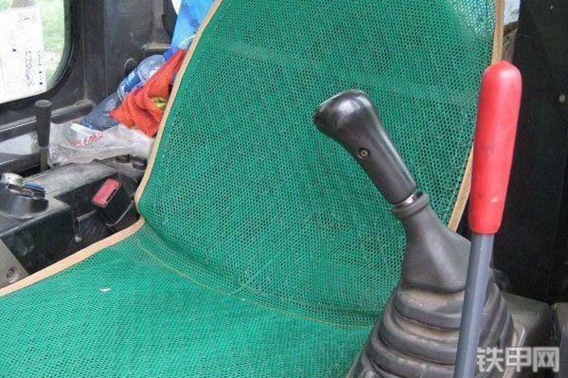 凯斯CX55B挖掘机整机外观