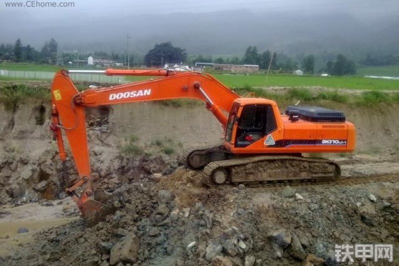 迪万伦DH370LC-7挖掘机其他