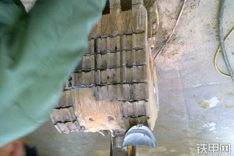 三一重工SY75C-8挖掘机整机外观