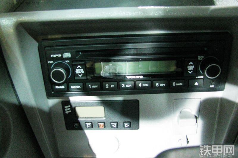 沃尔沃EC480D挖掘机局部