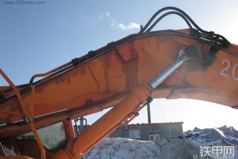 迪万伦DH500LC-7挖掘机局部