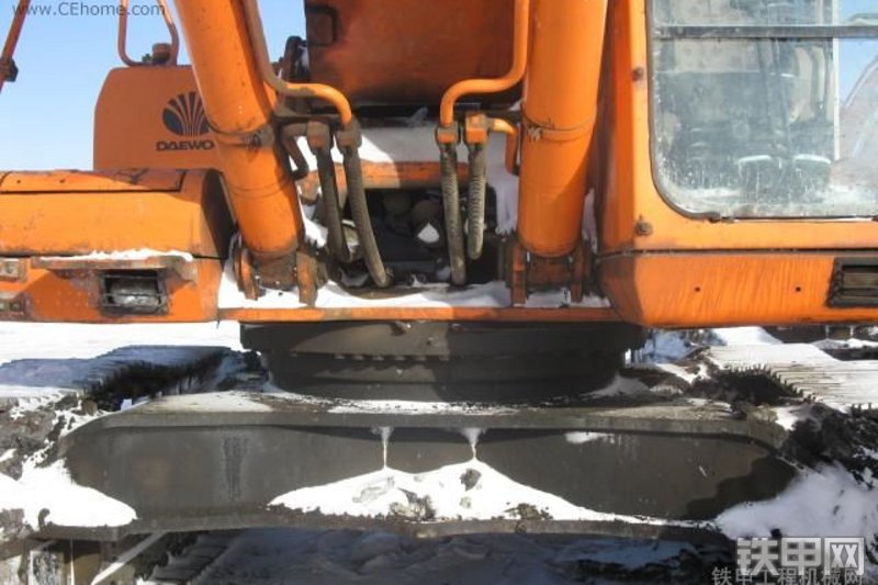 迪万伦DH500LC-7挖掘机局部