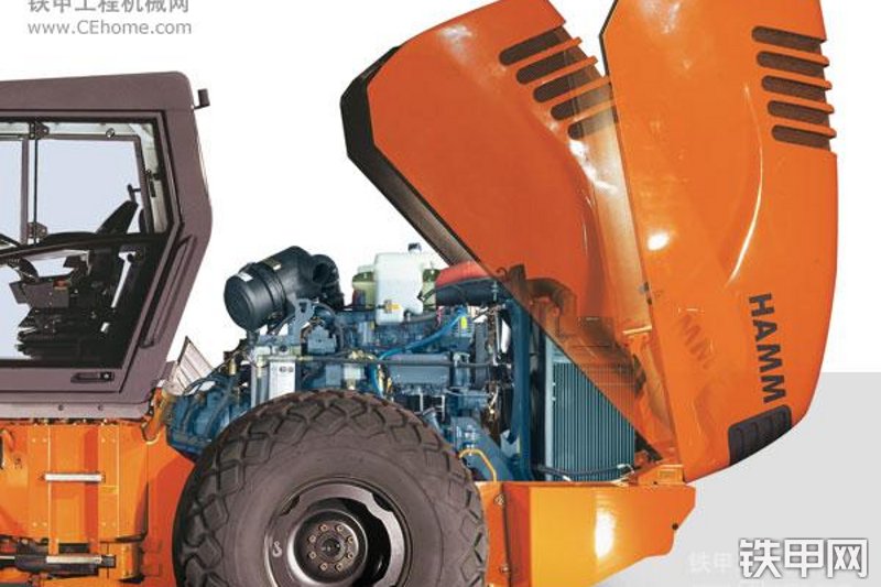 悍马3412压路机整机外观