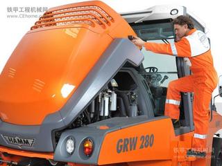 悍马GRW280-16压路机整机外观