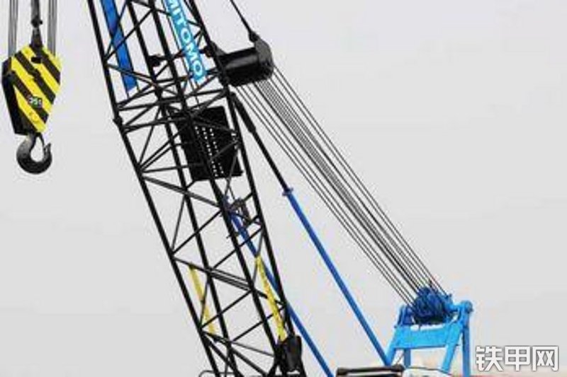 日立&住友UCX350起重机整机外观