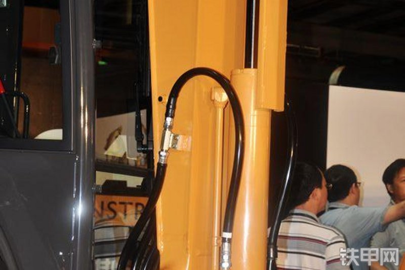 凯斯CX58C挖掘机局部