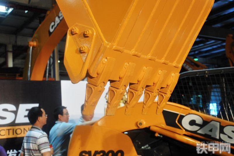 凯斯CX58C挖掘机局部