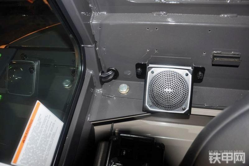 凯斯CX58C挖掘机局部