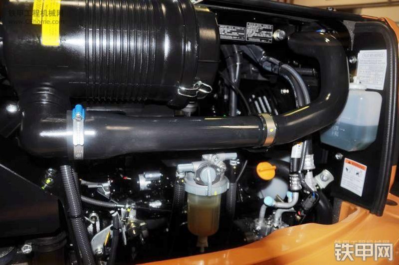 凯斯CX58C挖掘机局部