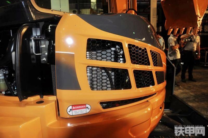 凯斯CX58C挖掘机局部