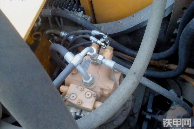 三一重工SY205C-8S挖掘机整机外观