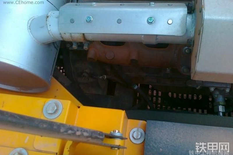 三一重工SY215C-8S挖掘机整机外观