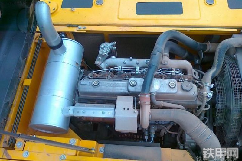 三一重工SY215C-8S挖掘机整机外观