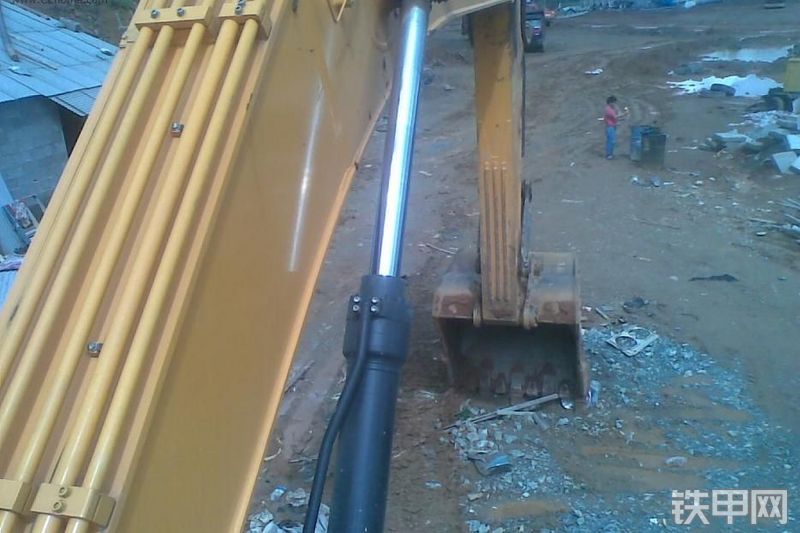 三一重工SY365C-8挖掘机整机外观