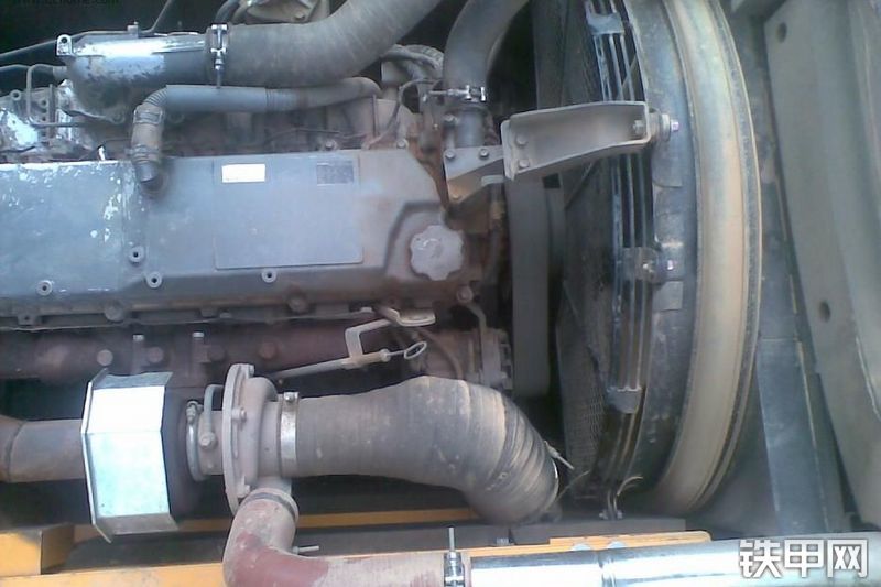 三一重工SY365C-8挖掘机整机外观