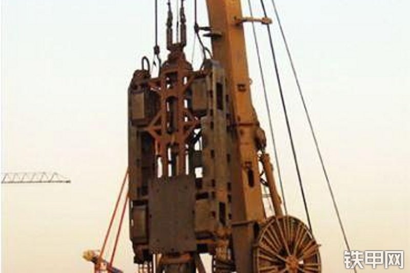 上海金泰SG46E连续墙抓斗整机外观