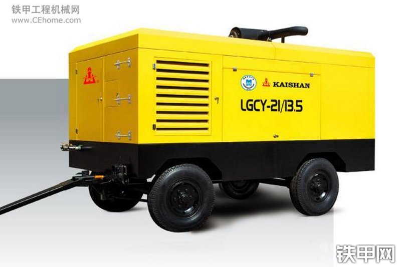 开山集团KC120中风压露天潜孔钻机整机外观