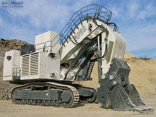 利勃海尔R9350矿用挖掘机整机外观