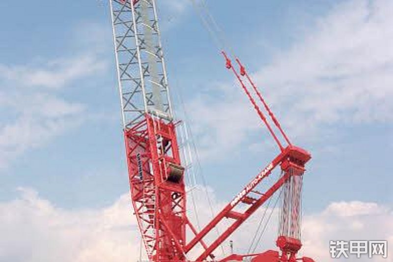 利勃海尔LG1750移动式起重机整机外观