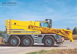 利勃海尔LTC1055-3.1紧凑型起重机整机外观