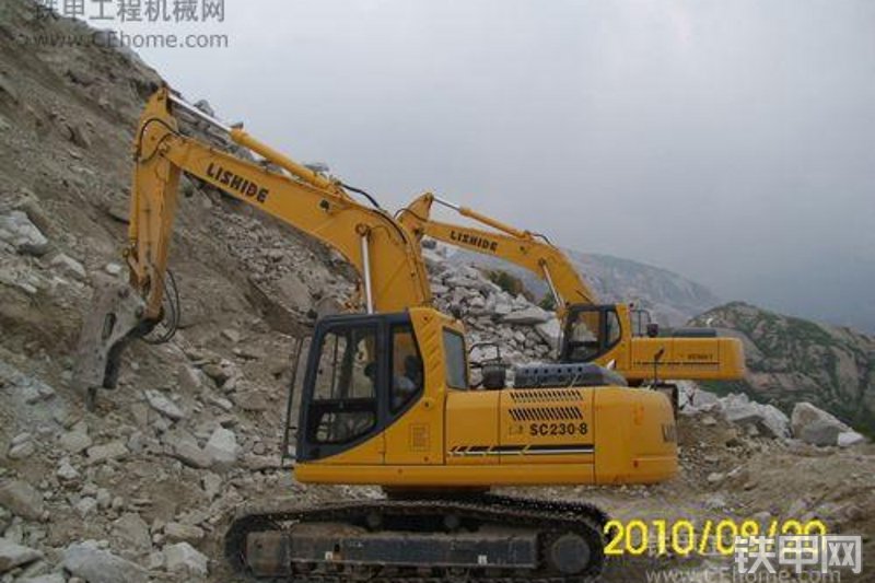 力士德SC230.8挖掘机其他