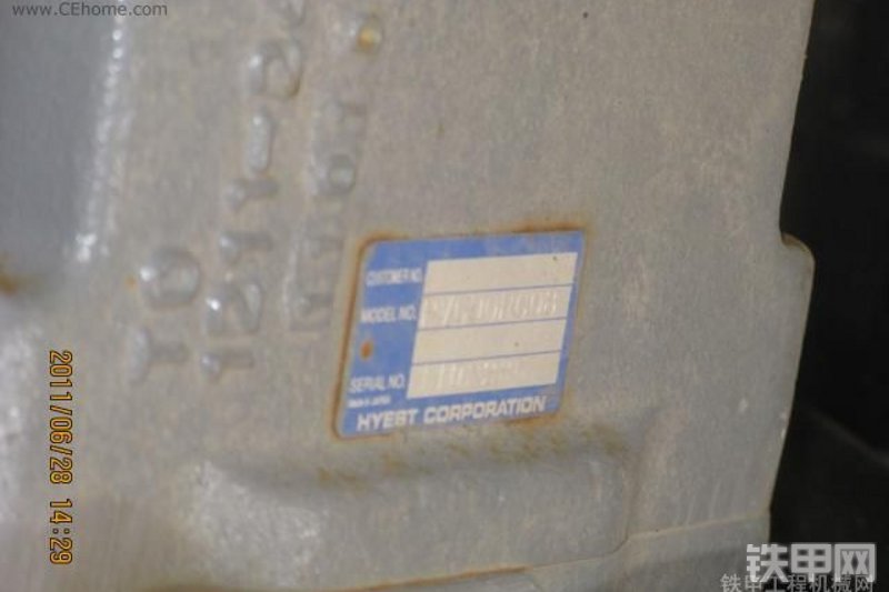 柳工CLG908D挖掘机整机外观