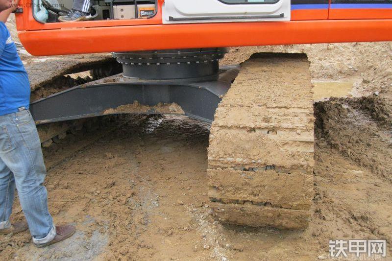 迪万伦DH220LC-9E挖掘机其他