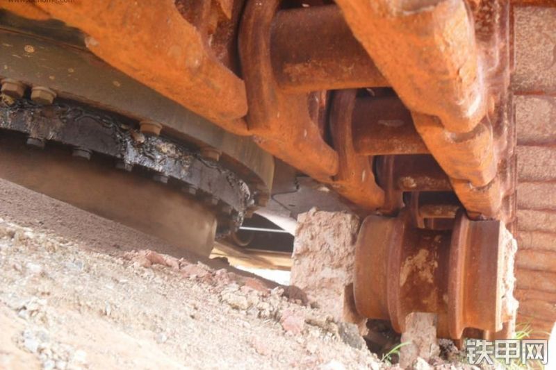 小松PC400-6挖掘机整机外观