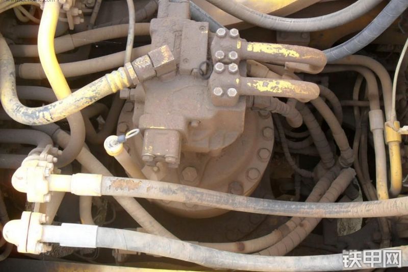 小松PC400-6挖掘机整机外观