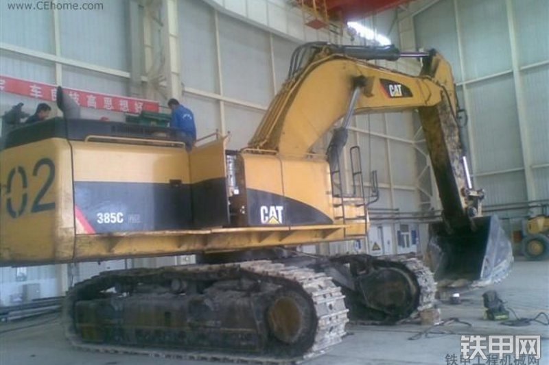 卡特彼勒385C挖掘机整机外观
