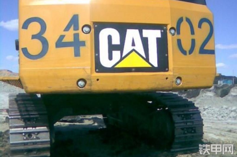 卡特彼勒385C挖掘机整机外观