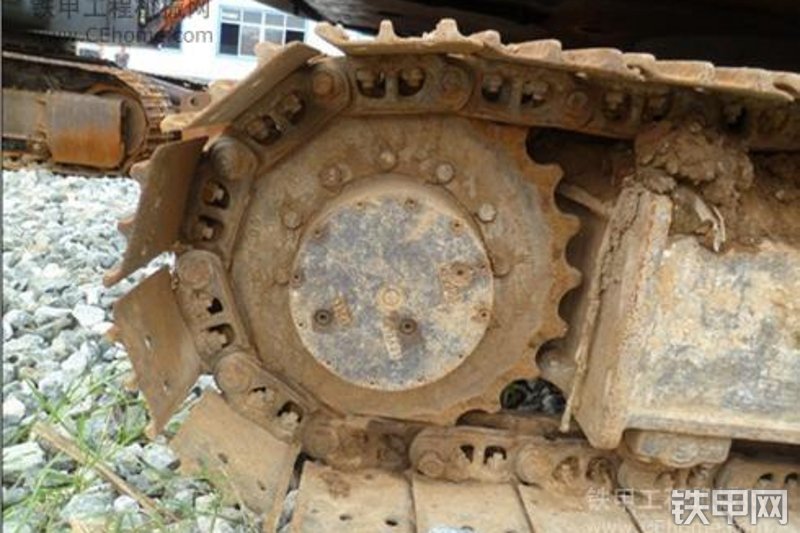 迪万伦DH80-7挖掘机整机外观