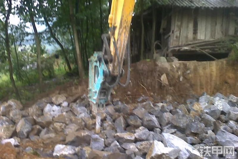 山重建机JCM913D挖掘机其他