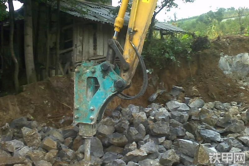 山重建机JCM913D挖掘机其他