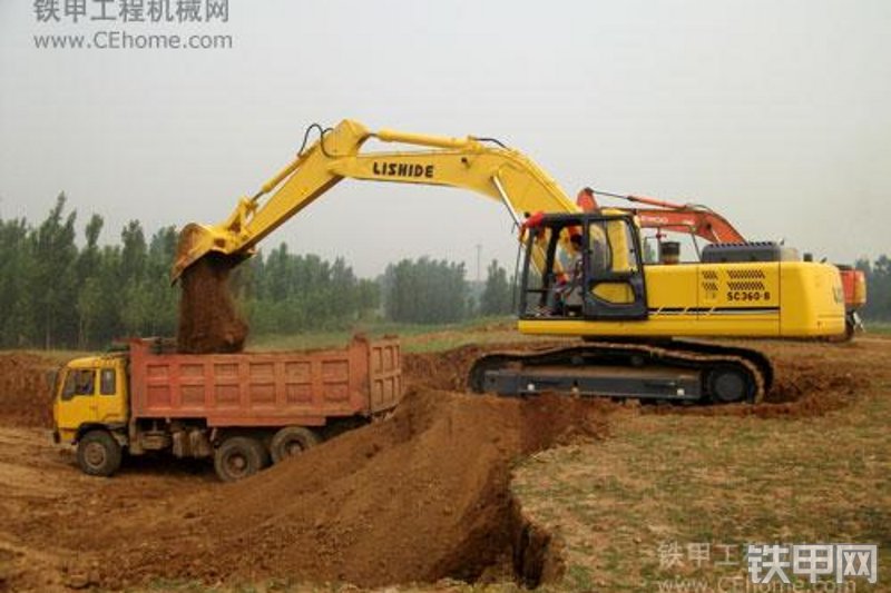 力士德SC360.8挖掘机其他