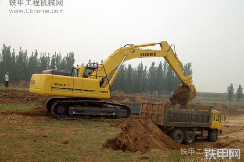 力士德SC360.8挖掘机其他