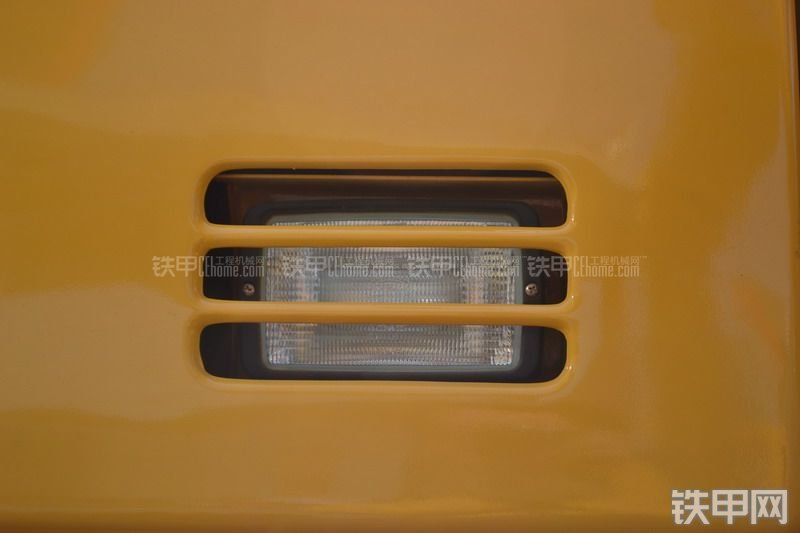 柳工CLG939DH挖掘机局部