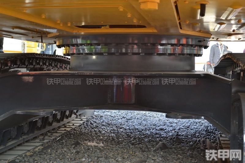 柳工CLG939DH挖掘机局部