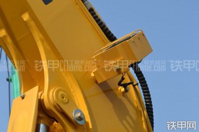 柳工CLG9065D挖掘机局部