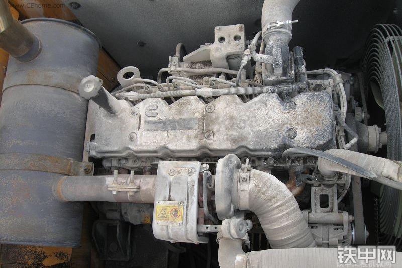 现代R305LC-9挖掘机整机外观