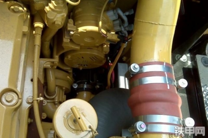 卡特彼勒345DL挖掘机整机外观