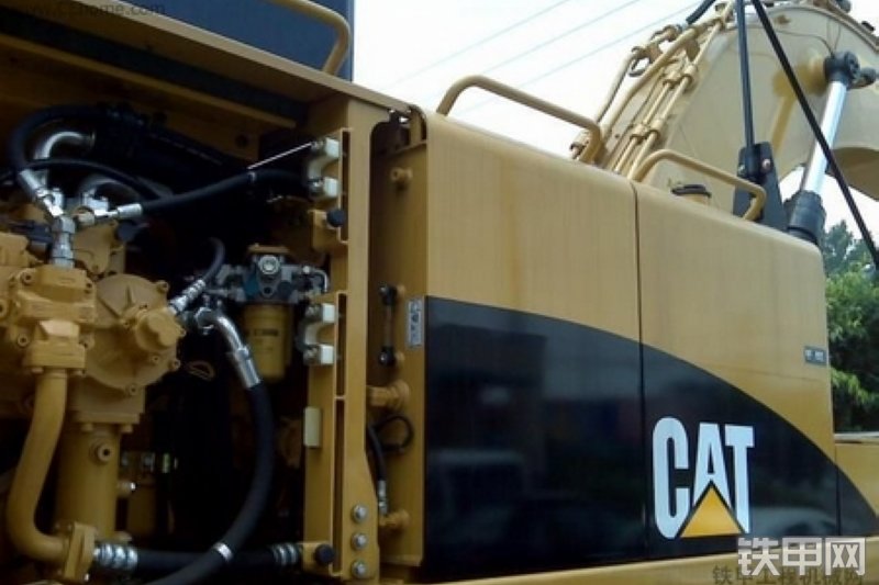 卡特彼勒345DL挖掘机整机外观