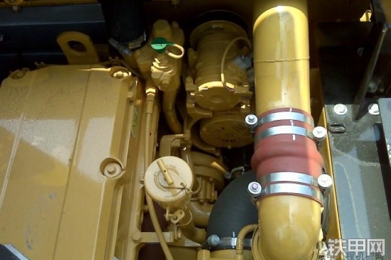 卡特彼勒345DL挖掘机整机外观