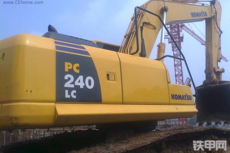 小松PC240LC-8加长臂加长臂拆除臂整机外观